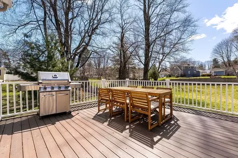 8 High Plain Rd, Andover, MA 01810 photo 33