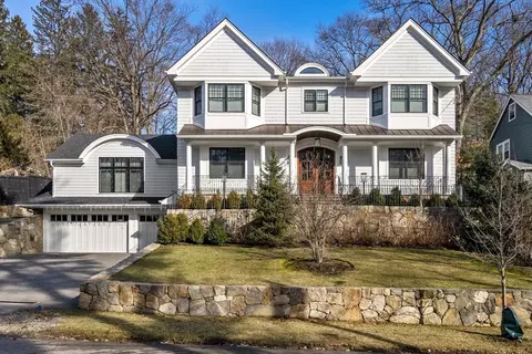 136 Beaumont Ave, Newton, MA 02460