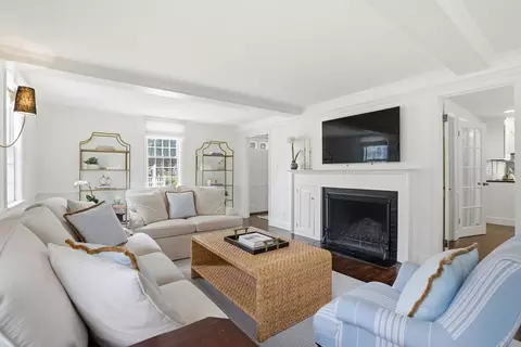 2 Queen Anne Ln, Hingham, MA 02043 photo 7