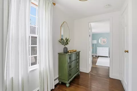 2 Queen Anne Ln, Hingham, MA 02043 photo 27
