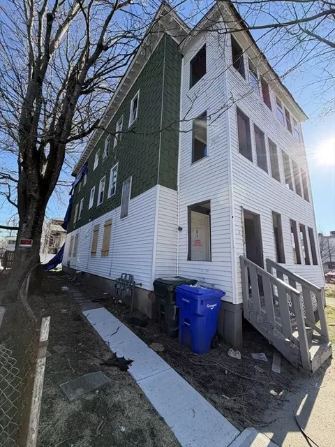 Exterior - 583 Union St, Springfield, MA 01109 photo 6 of 10