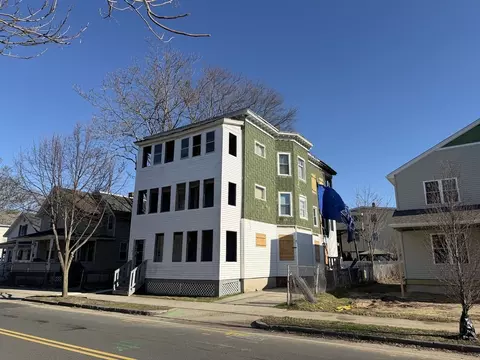 Exterior - 583 Union St, Springfield, MA 01109 photo 10 of 10