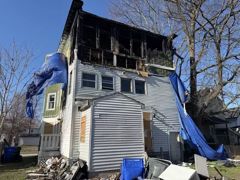 Exterior - 583 Union St, Springfield, MA 01109 photo 3 of 10