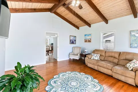 10 Regent Ave, Wareham, MA 02571 photo 13