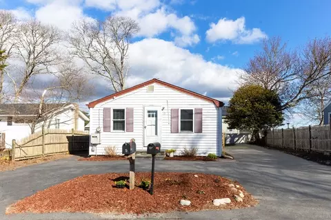 10 Regent Ave, Wareham, MA 02571 photo 3