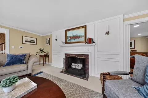37 Mast Hill Rd, Hingham, MA 02043 photo 3