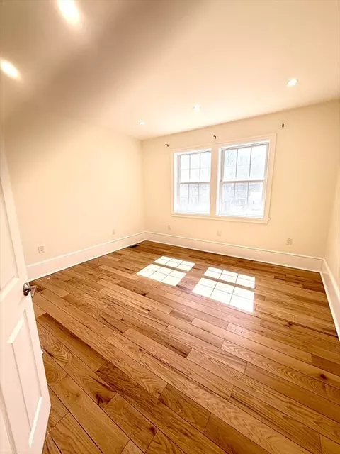 Bedroom - 195 Lower Gore Dr, Webster, MA 01570 photo 1 of 4