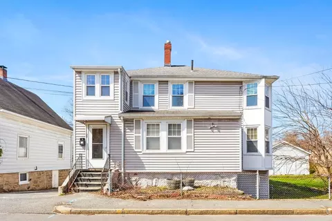 39 Beach St, Milford, MA 01757