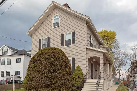 72 College Ave, Medford, MA 02155