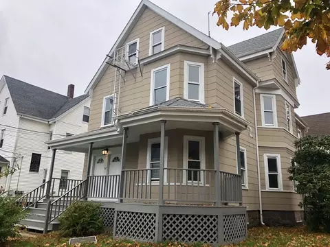 52 Hodges Ave, Taunton, MA 02780