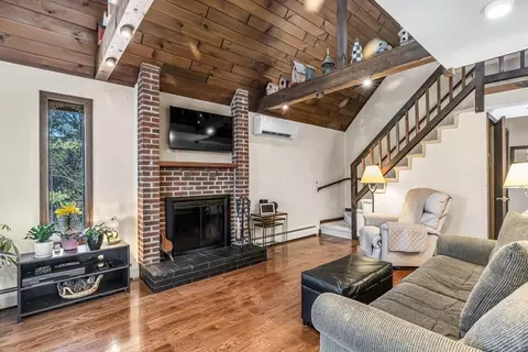 105 Shoreline Dr, Ware, MA 01082 photo 3