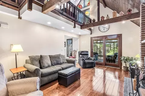 105 Shoreline Dr, Ware, MA 01082 photo 6