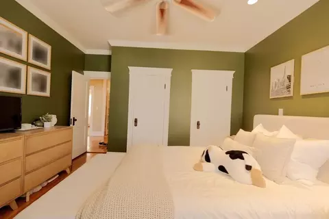 Bedroom - 80 Browne St #2, Brookline, MA 02446 photo 3 of 8