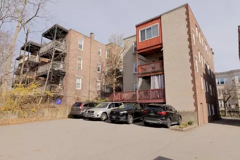 Exterior - 80 Browne St #2, Brookline, MA 02446 photo 4 of 5
