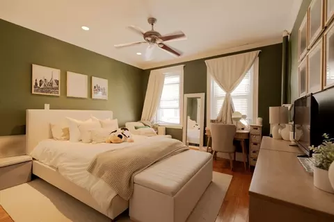 Bedroom - 80 Browne St #2, Brookline, MA 02446 photo 1 of 8