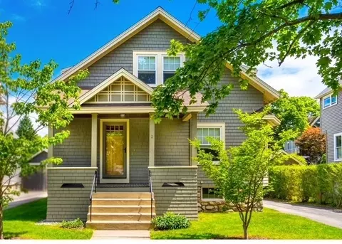 15 Boardman Ave, Melrose, MA 02176