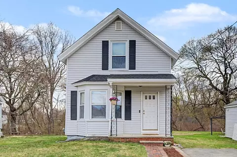 16 Marjorie St, Methuen, MA 01844