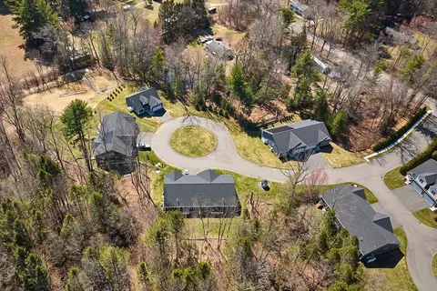 16 Steplar Xing #16, Easthampton, MA 01027 photo 37