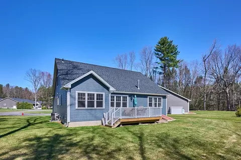 16 Steplar Xing #16, Easthampton, MA 01027 photo 32