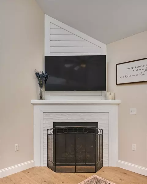 16 Steplar Xing #16, Easthampton, MA 01027 photo 11