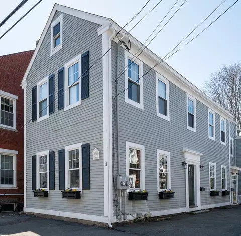 11 Williams St #1, Salem, MA 01970