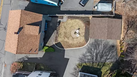 36 Stone St, Beverly, MA 01915 photo 6