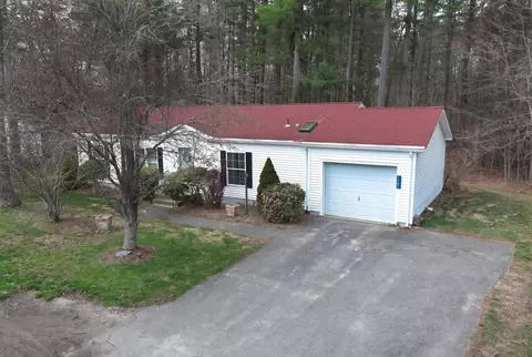 1307 Blueberry Cir, Middleboro, MA 02346