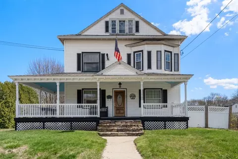 29 Schofield Ave, Dudley, MA 01571