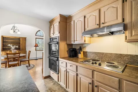 15 Pine Valley Rd, Hyannis, MA 02601 photo 12