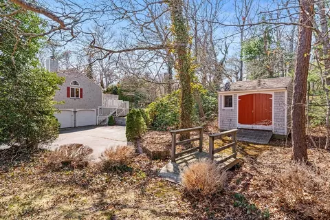 15 Pine Valley Rd, Hyannis, MA 02601 photo 34
