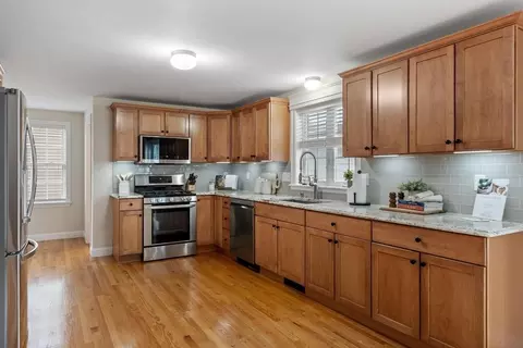 263 Forest St, Methuen, MA 01844 photo 7