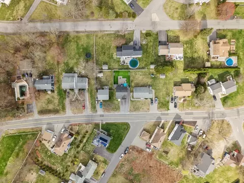 263 Forest St, Methuen, MA 01844 photo 30