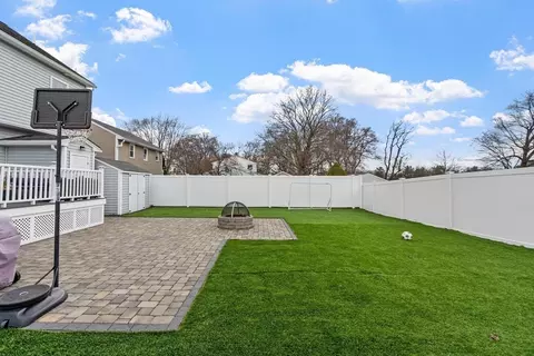 263 Forest St, Methuen, MA 01844 photo 23