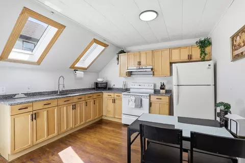 79 Cambridge, Fall River, MA 02721 photo 31