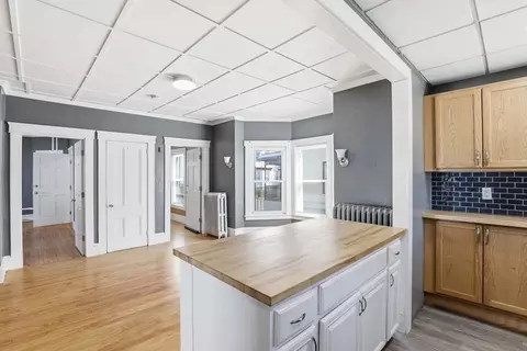 79 Cambridge, Fall River, MA 02721 photo 16