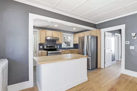 79 Cambridge, Fall River, MA 02721 photo 18