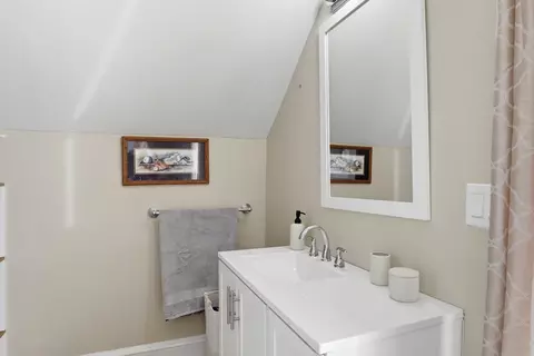 79 Cambridge, Fall River, MA 02721 photo 30