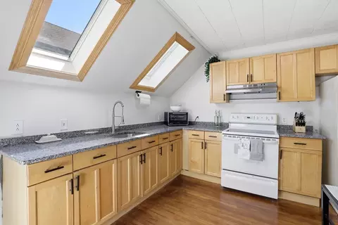 79 Cambridge, Fall River, MA 02721 photo 32