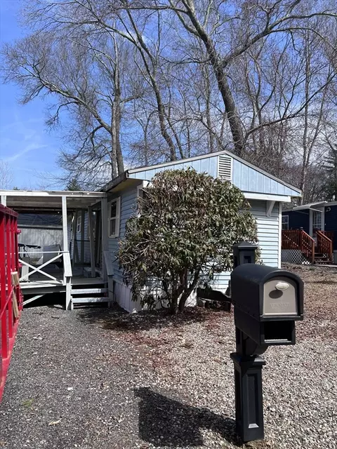1032 N Main #3, Killingly, CT 06241 photo 4