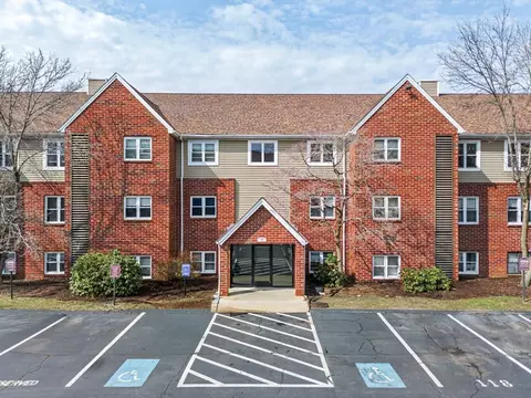 35 Longworth Ave #12, Brockton, MA 02301
