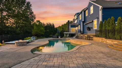 Exterior - 25 Collins Rd, Berlin, MA 01503 photo 5 of 5