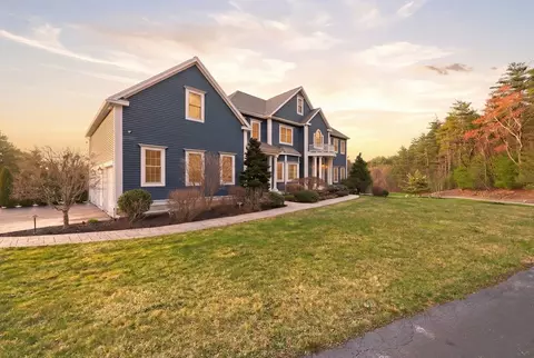 Exterior - 25 Collins Rd, Berlin, MA 01503 photo 3 of 5