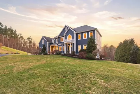 Exterior - 25 Collins Rd, Berlin, MA 01503 photo 2 of 5