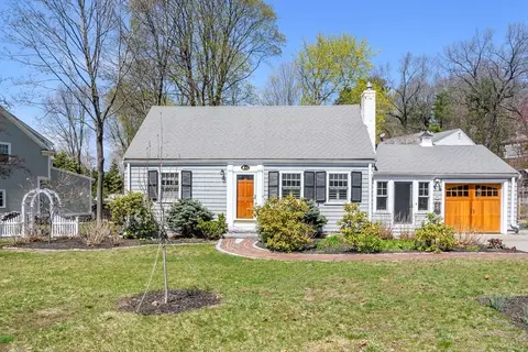 42 Jackson Rd, Wellesley, MA 02481