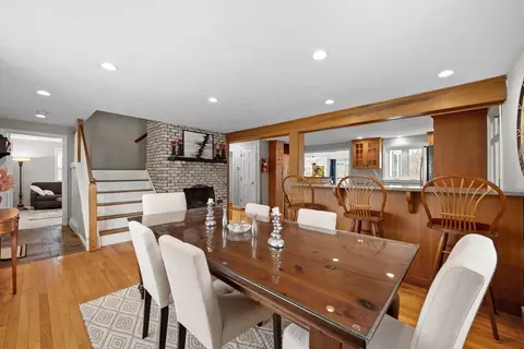 11 Lackey St, Westborough, MA 01581