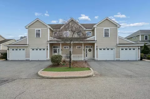645 Devenwood Way #645, Clinton, MA 01510