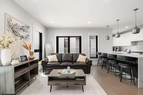 39 A St #16, Boston, MA 02127