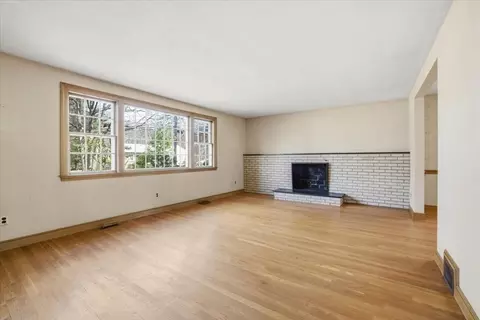 77 Booth Rd, Dedham, MA 02026 photo 2