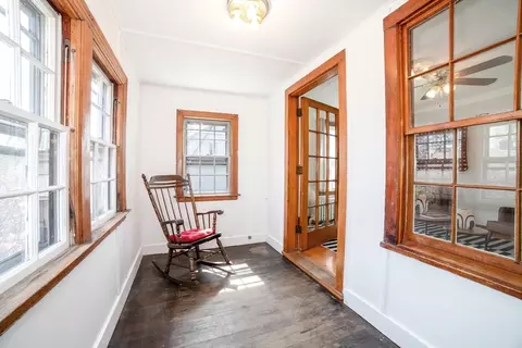 25 Dixfield Rd, Worcester, MA 01606 photo 3