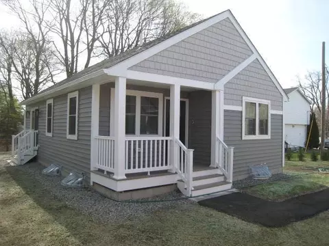 15 Blithewood Ave, Worcester, MA 01604